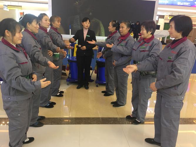 系统赋能，洁净致远——邻水红星美凯龙保洁团队系统化培训纪实